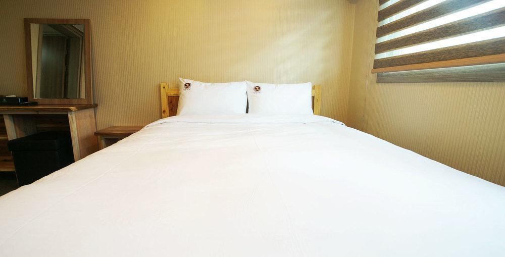 J2 Family Hotel Jeju Ngoại thất bức ảnh